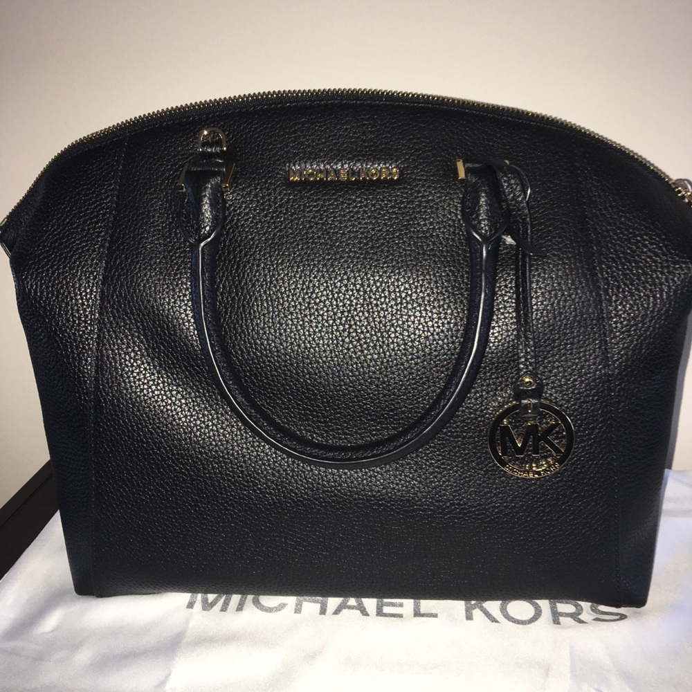 Michael Kors Lg Riley Satchel